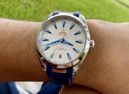 Aqua Terra 150M Master Chronometers VSF 1:1 Best Edition White Dial Gold Hand on Blue Rubber Strap A8900 Super Clone photo review